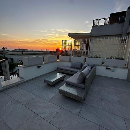Luxury Apartments Collection Sand Suite Passoscuro Kültér fotó